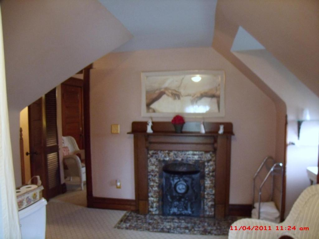 The Corner House Bed & Breakfast Bed and Breakfast Nicholasville Kamer foto